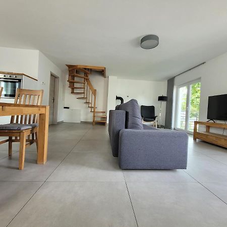 Ferienwohnung Im Stadtzentrum Hennigsdorf Eksteriør bilde